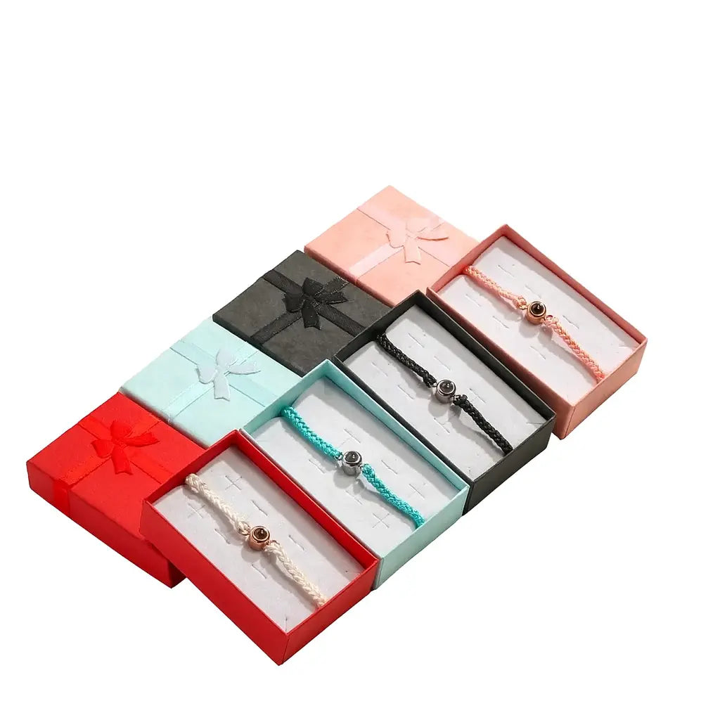 Bracelet Photo Projecteur Personnalisé – Gravure Intérieure, Cadeau Photo Souvenir, Bracelet Amour / Famille Mon cadeau unique