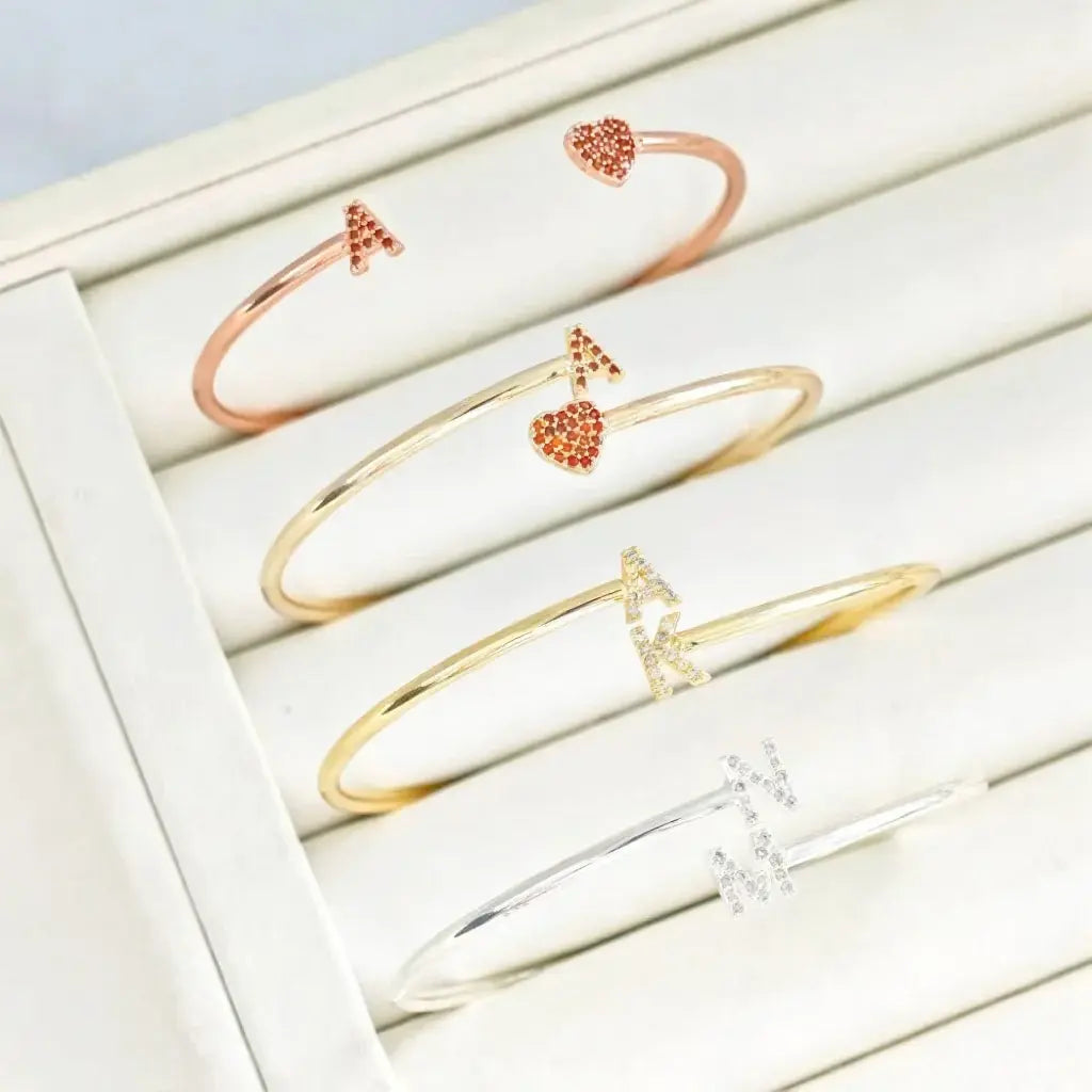 Bracelet Jonc Initiale Personnalisé en Acier Inoxydable – Bijou Ajustable Femme Mon cadeau unique